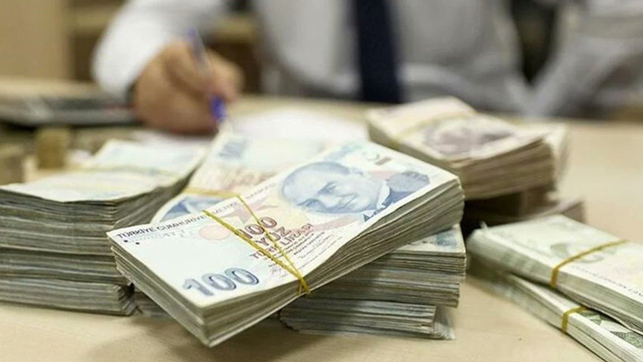 250 Bin TL Taşıt Kredisinin Aylık Taksiti Akbank, Ziraat Bankası ve İNG Bank’ta Kaç TL’dir?