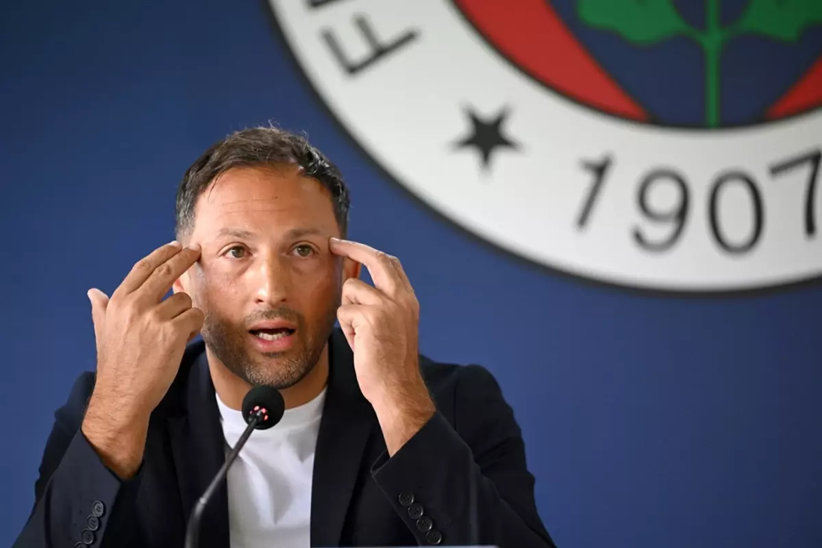 Fenerbahçe’de Tedesco’nun kaderi ona bağlı