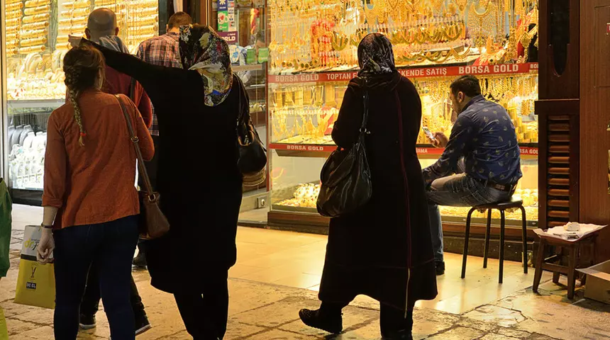 Kapalı Çarşı’da olay var! Satışı durdu! 50 sene sonra bir ilk