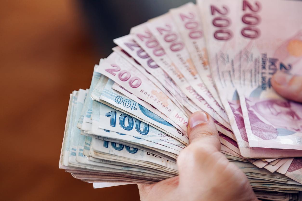 Garanti BBVA tüm kredi borçlarını tek kalemde kapatıyor! 100 bin TL borçlu destek kredisi veriliyor!