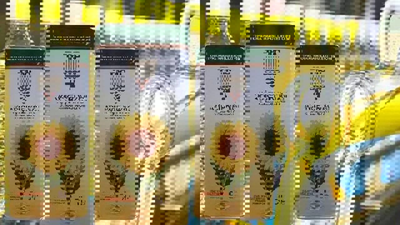 TMO ve Tarım Kredi Marketleri’nde ucuza 5 litre ayçiçek yağı satışı başladı